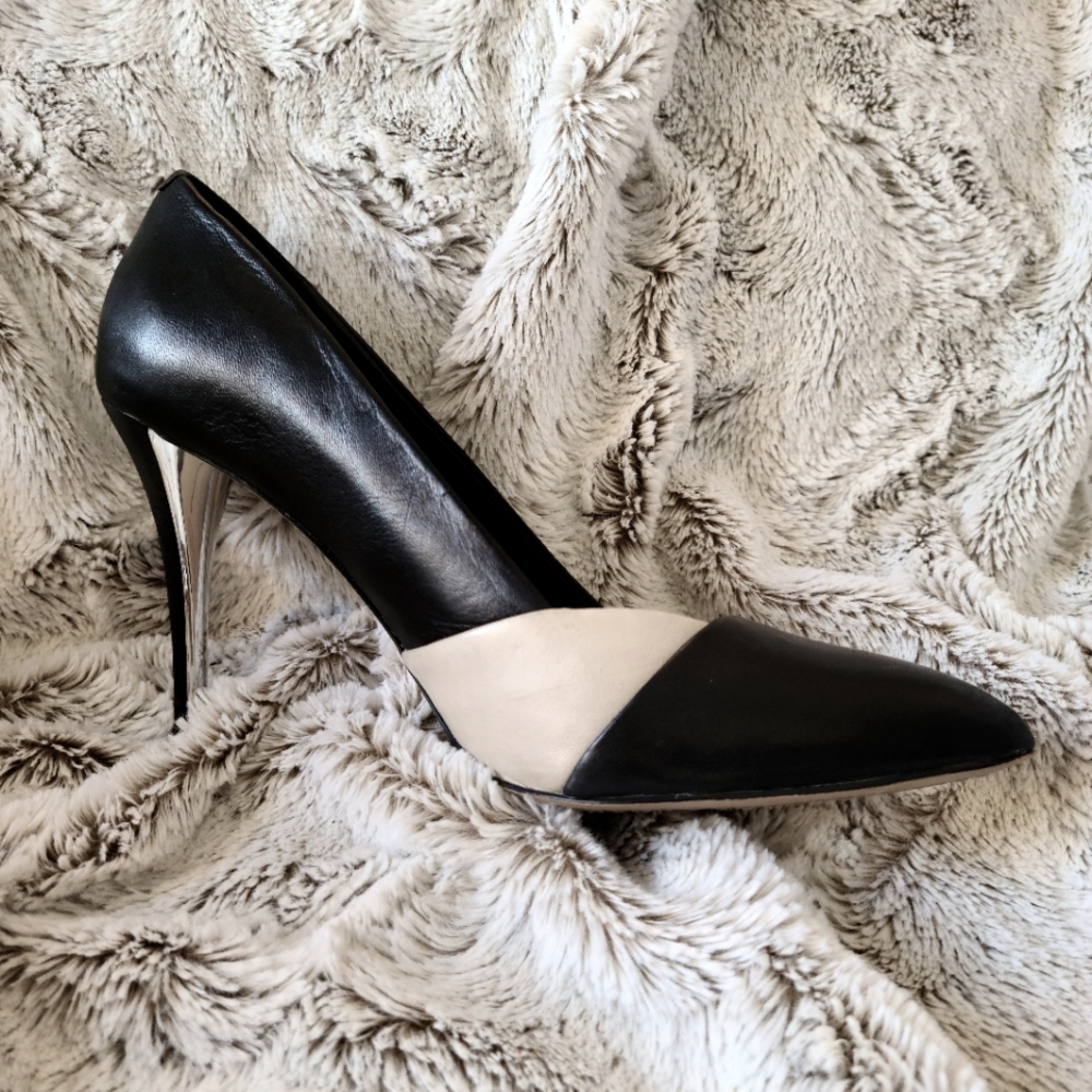 Women's dress heel